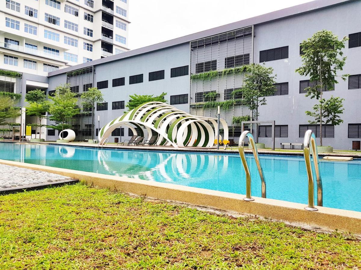 No.8 The Cube @ Puchong Skypod Residence Exterior photo